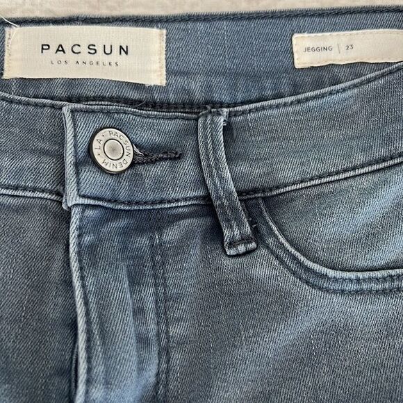 Pacsun denim jeggings- size 23 - Picture 4 of 5